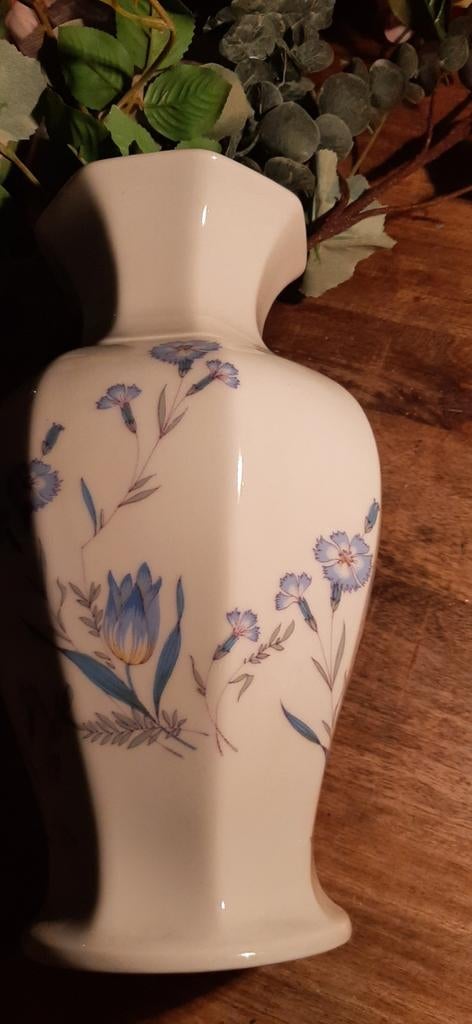 Vintage Wunsiedel Bavaria Porseleinen Vaas met Bloemen, Ophalen of Verzenden