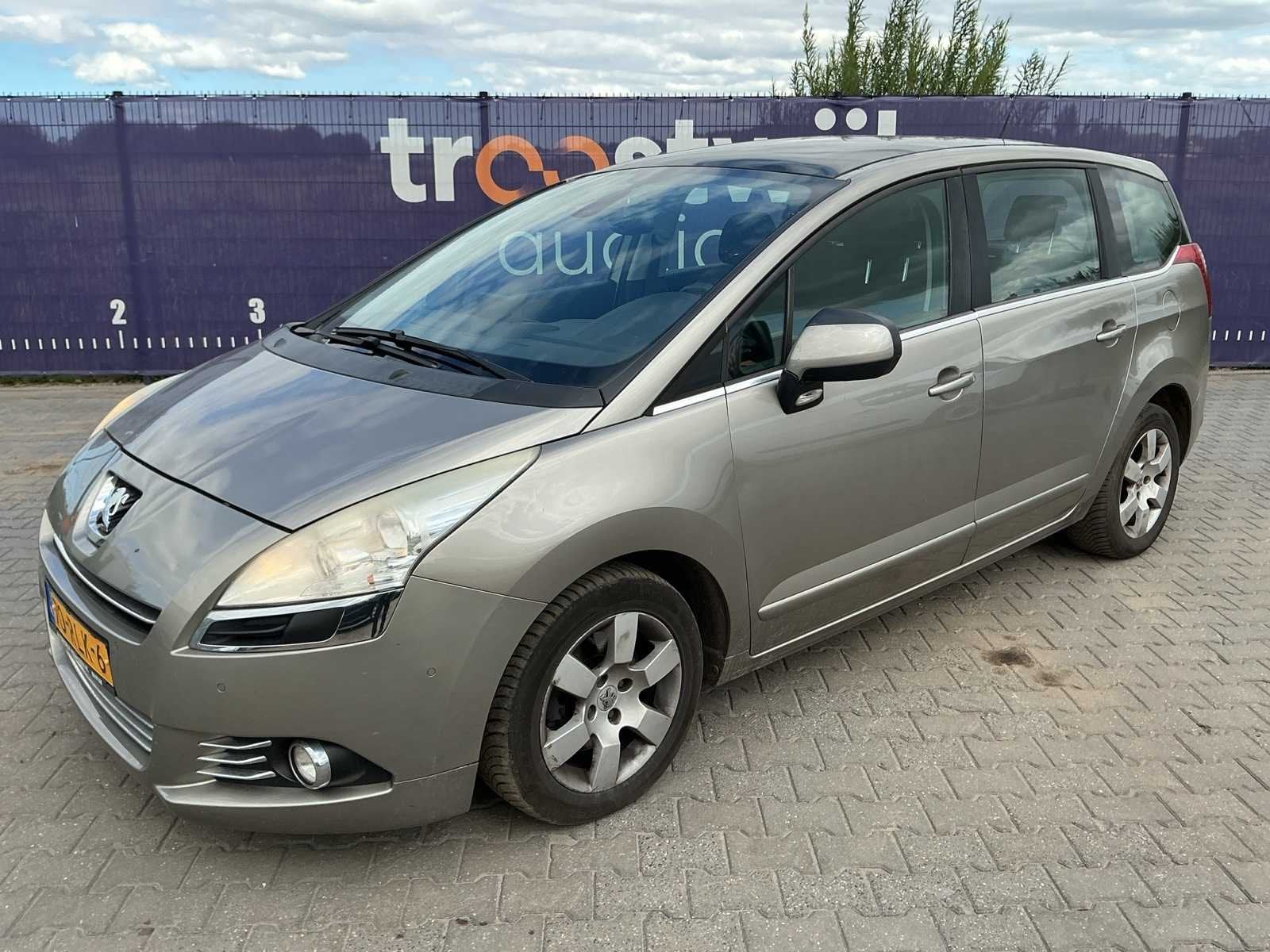 2011 - Peugeot - 5008 - 1.6 THP ST 5p. - Personenauto, Auto's, Voorwielaandrijving, Euro 5, 4 cilinders, 157 pk