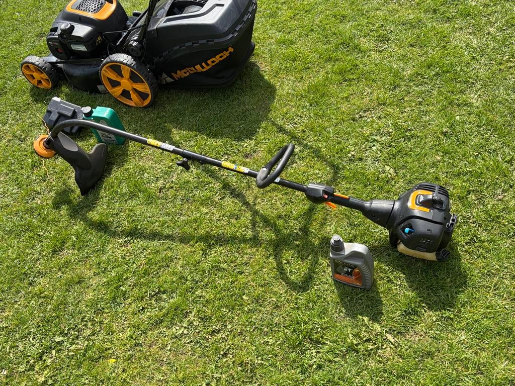 McCulloch T26 CS Benzine Grastrimmer - Zo goed als nieuw, Ophalen, Gebruikt, 30 tot 50 cm, Benzine