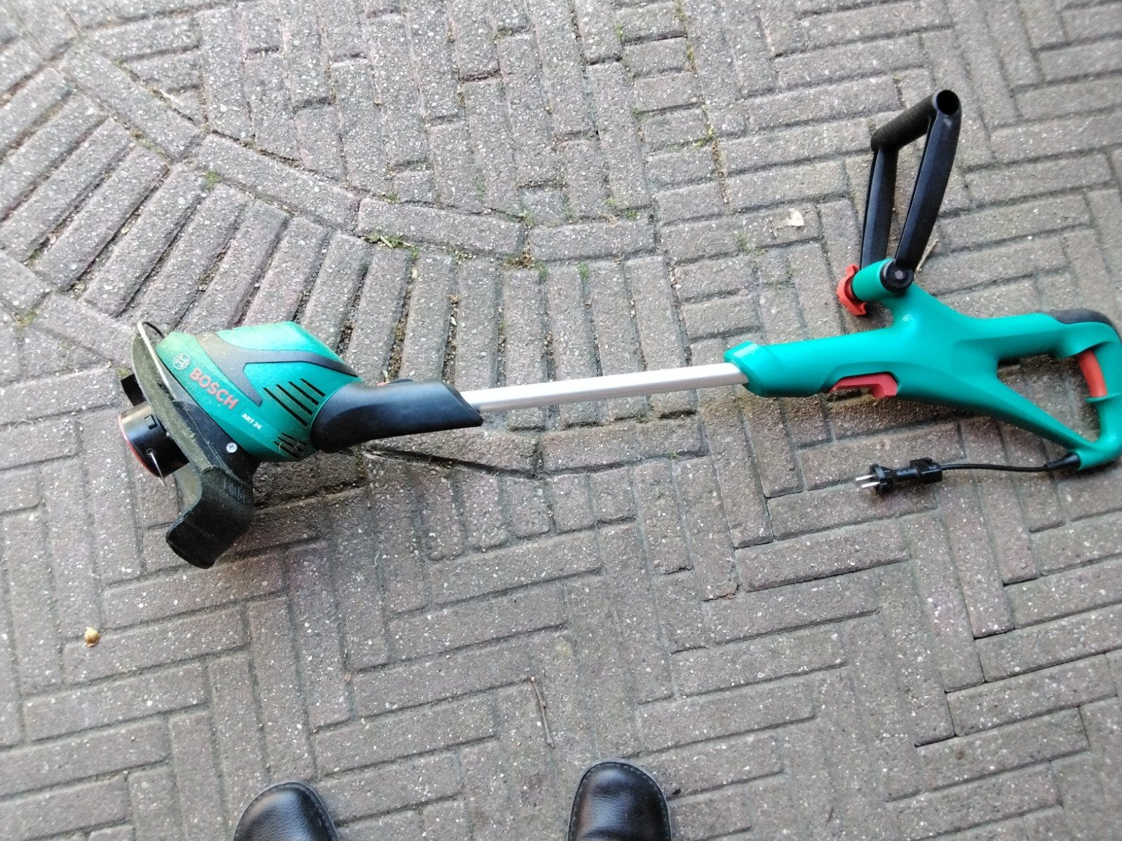 Bosch ART 24 grastrimmer - spoel is leeg, Gebruikt, Ophalen of Verzenden, 30 tot 50 cm, Bosch
