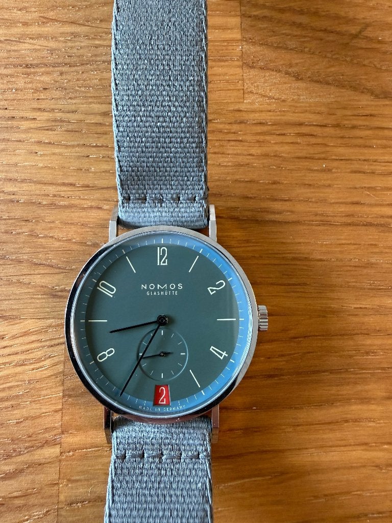 Nomos Tangente 38 Lakritze 25/175, Overige merken, Staal, Polshorloge, Overige materialen