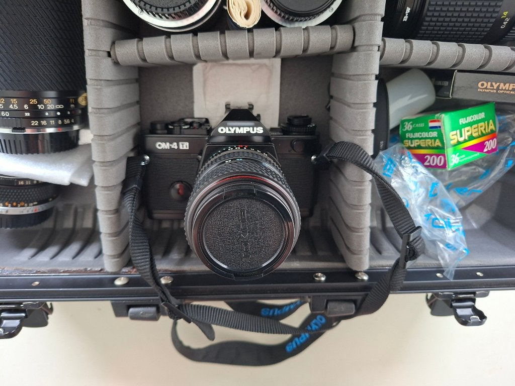 Olympus OM4 Ti professionele kleinbeeldcamera, Audio, Tv en Foto, Fotocamera's Analoog, Ophalen, Zo goed als nieuw, Spiegelreflex
