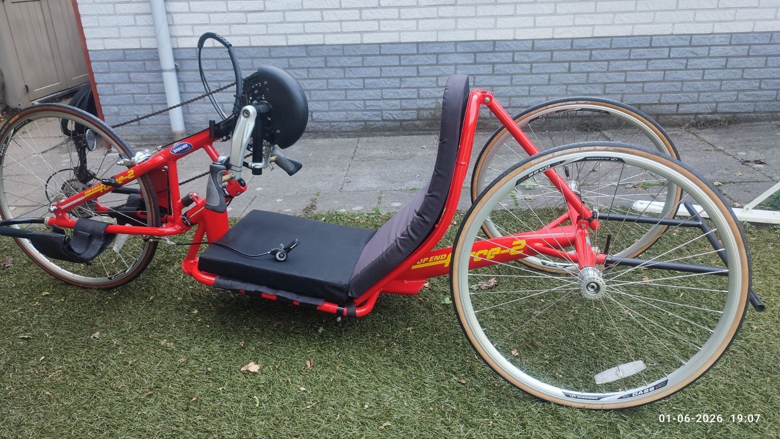 Top End Force 2 Handbike, Ophalen