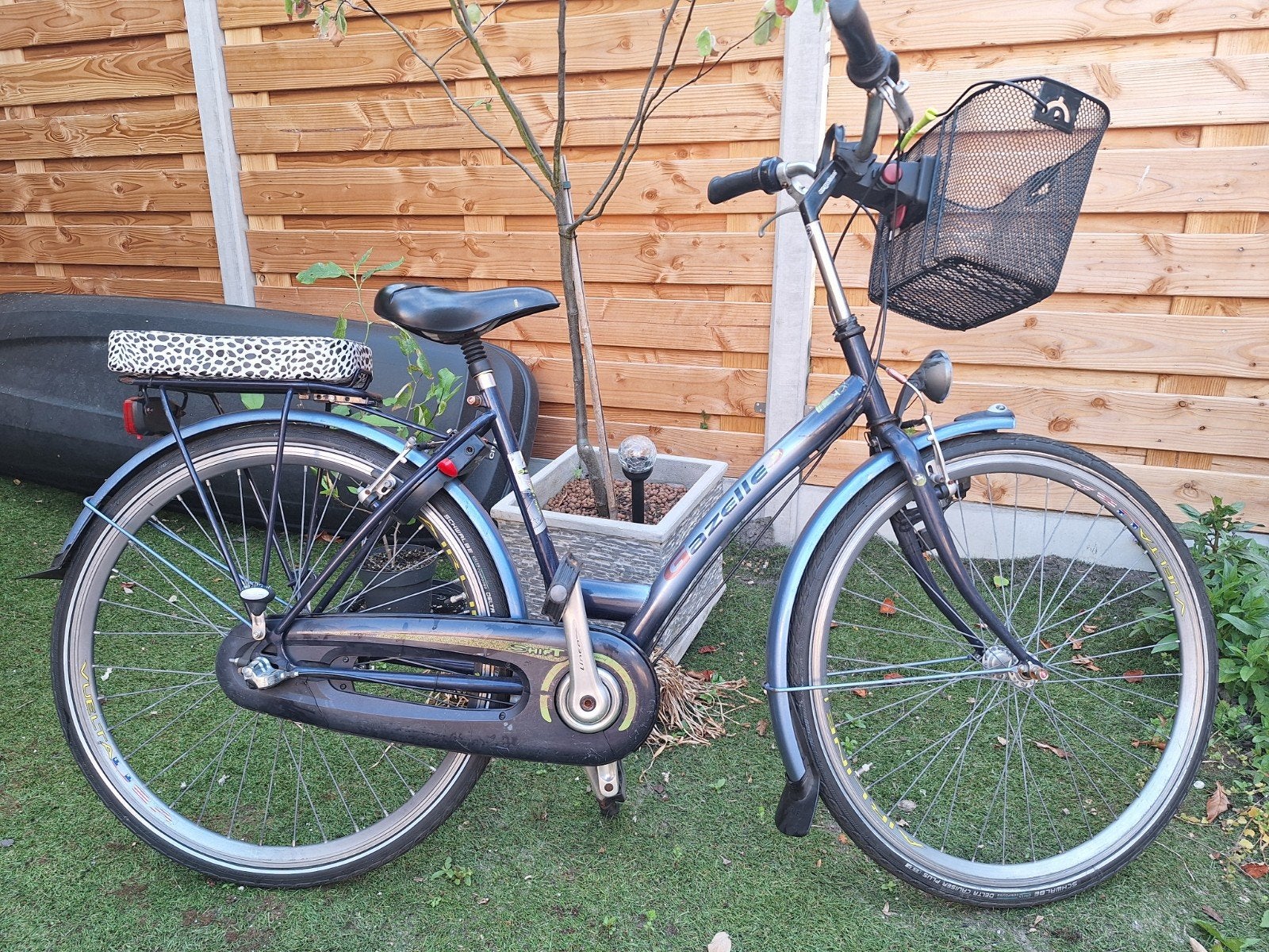 Gazelle fiets - 25 inch met mand en achterzitje, Ophalen