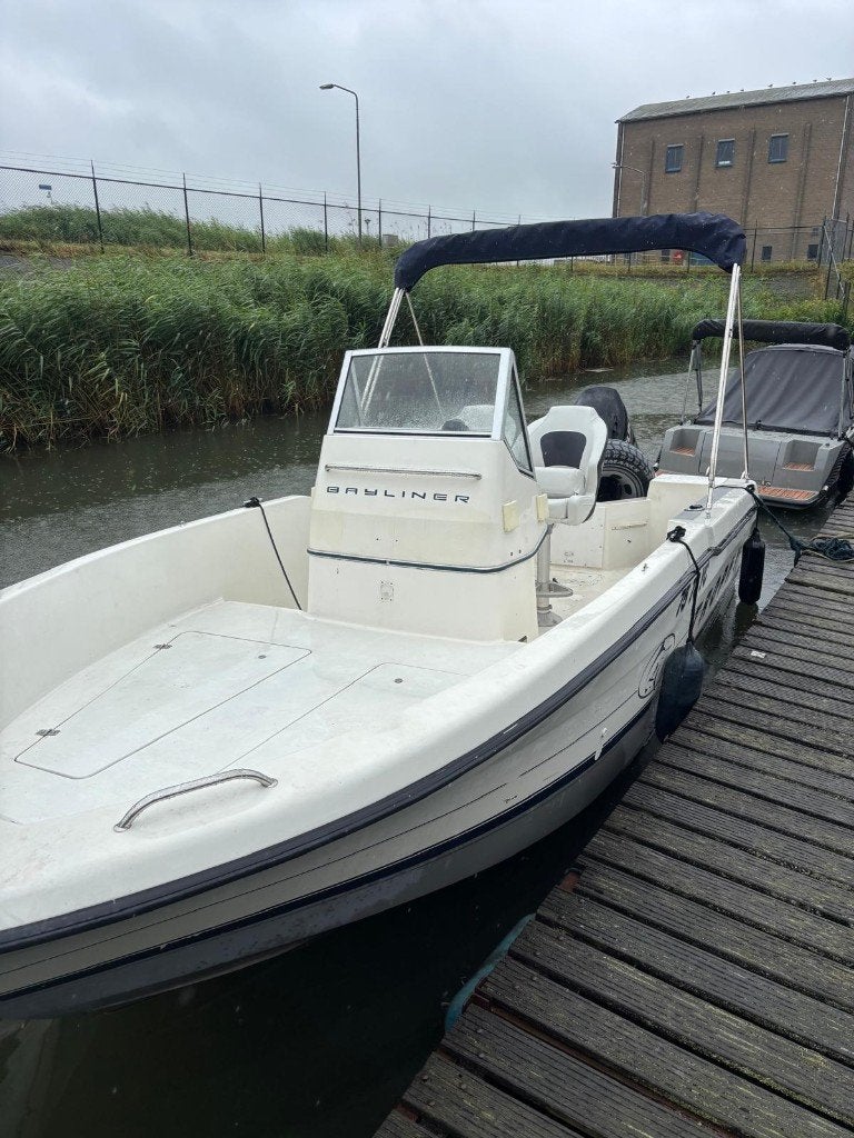 Bayliner Trophy 2000 met Suzuki DF150 (2020), Gebruikt, Buitenboordmotor, Bayliner, 150 pk