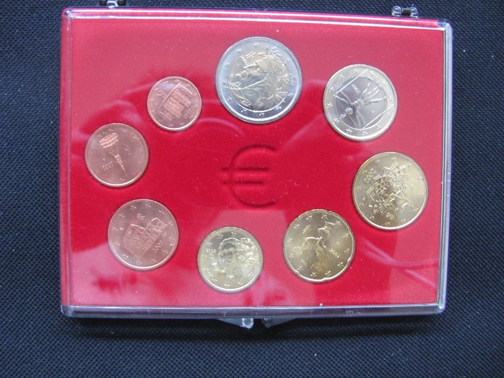 Set euromunten Italié 2002 UNC in cassette, Ophalen of Verzenden, Overige landen, Overige waardes