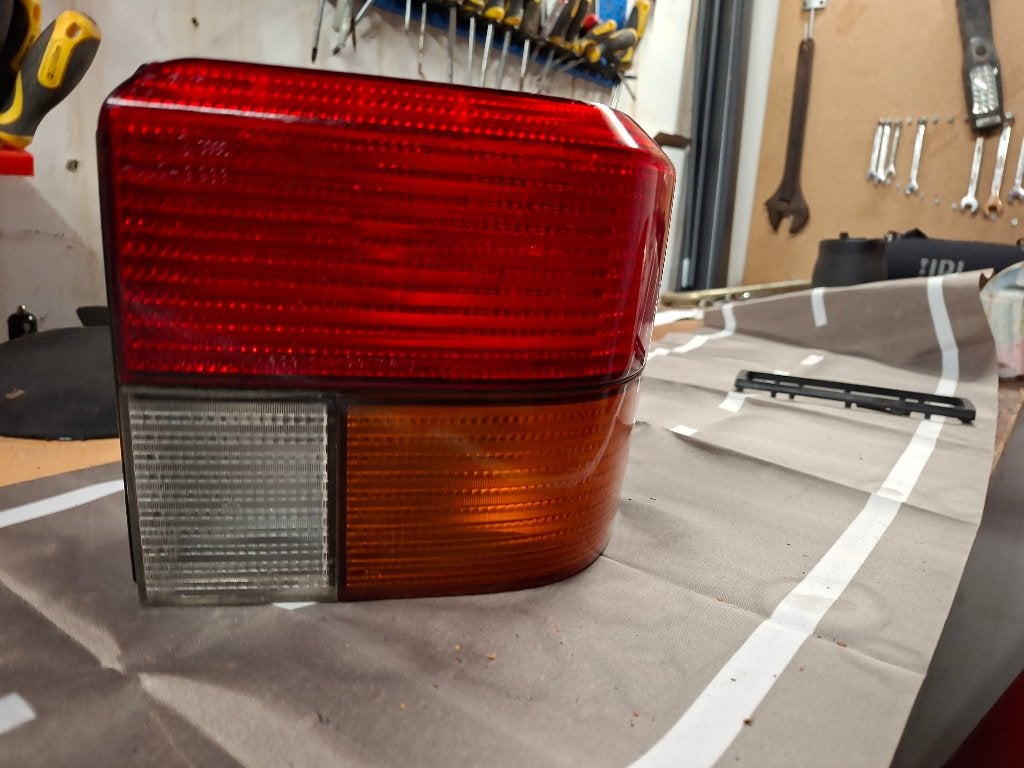 Achterlicht vw T4, Auto-onderdelen, Verlichting, Gebruikt, Volkswagen, Ophalen of Verzenden, Vw