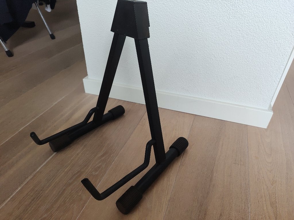 2 x Skytec gitaarstandaards, Ophalen of Verzenden, Gebruikt, Instrumentstandaard, Gitaar