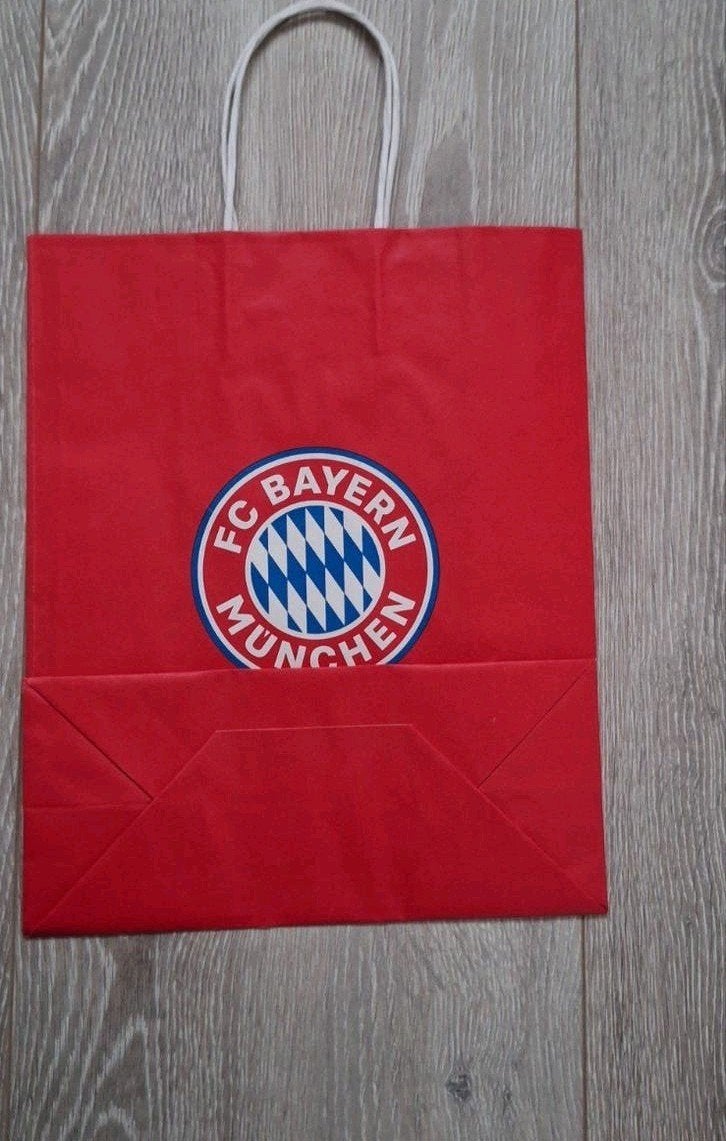 Originele FC Bayern München Papieren tas/ Cadeautas, Ophalen of Verzenden, Zo goed als nieuw, Buitenlandse clubs, Overige typen