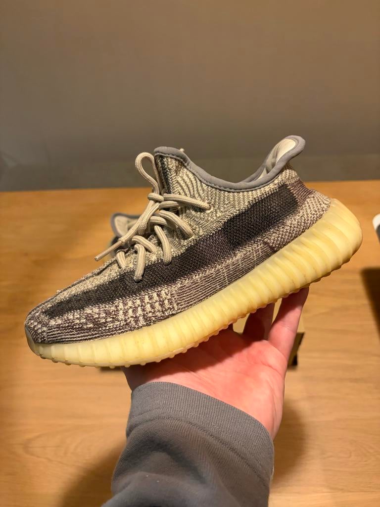 Yeezy Boost 350 V2 Zyon - Maat 38, Ophalen of Verzenden, Gedragen, Bruin, Sneakers of Gympen