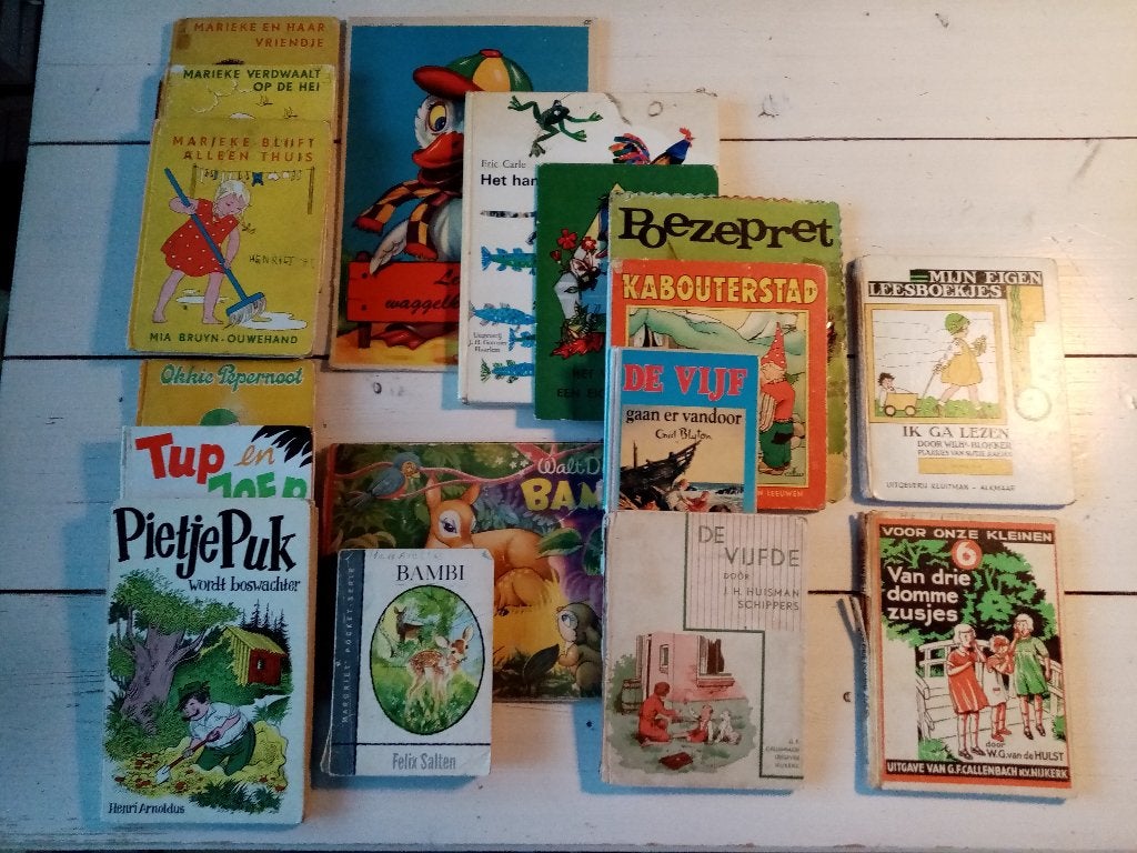 diverse kinderboekjes, waaronder Ik lees !, Eén stripboek, Ophalen of Verzenden, Gelezen, Diverse auteurs