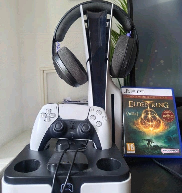 playstation 5 slim disc edition 1TB +Bundle, Spelcomputers en Games, Spelcomputers | Sony PlayStation 5, Ophalen of Verzenden