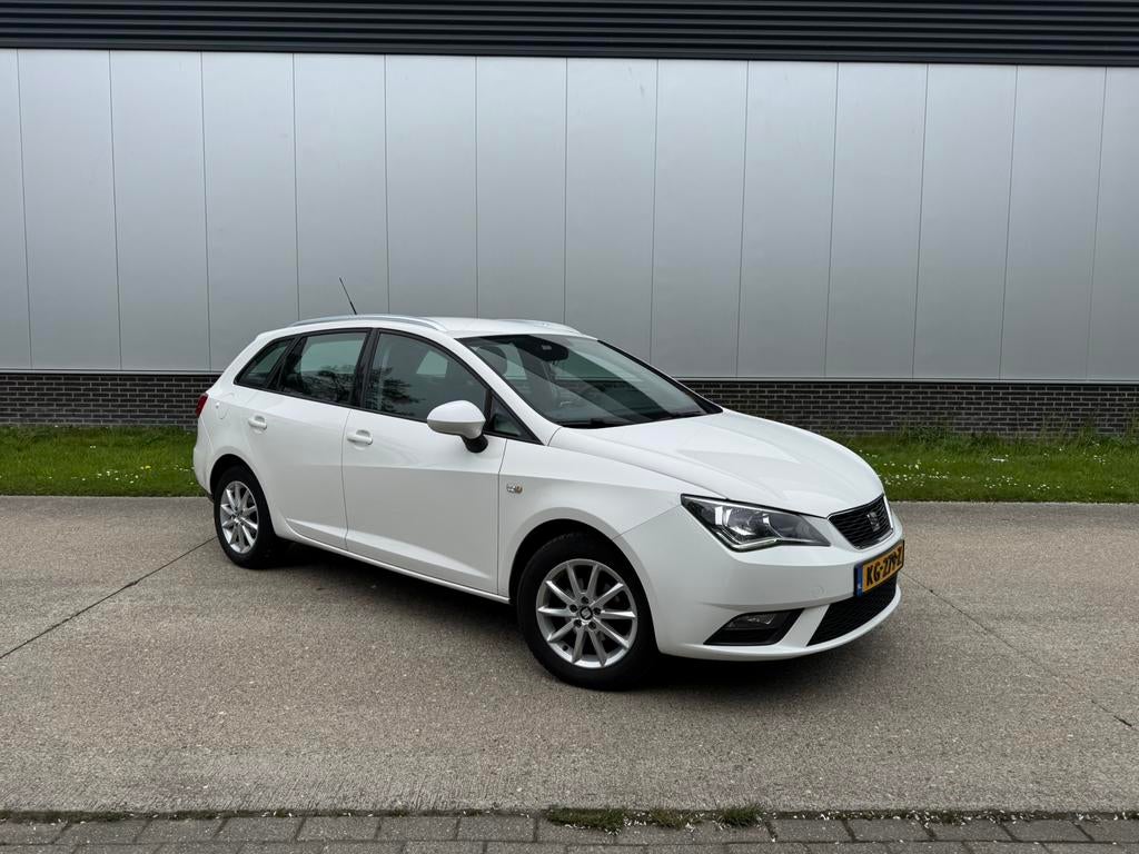 Seat Ibiza 1.4 TDI 66KW ST 2016 Wit, Auto's, Seat, Voorwielaandrijving, Origineel Nederlands, Stationwagon, 3 cilinders