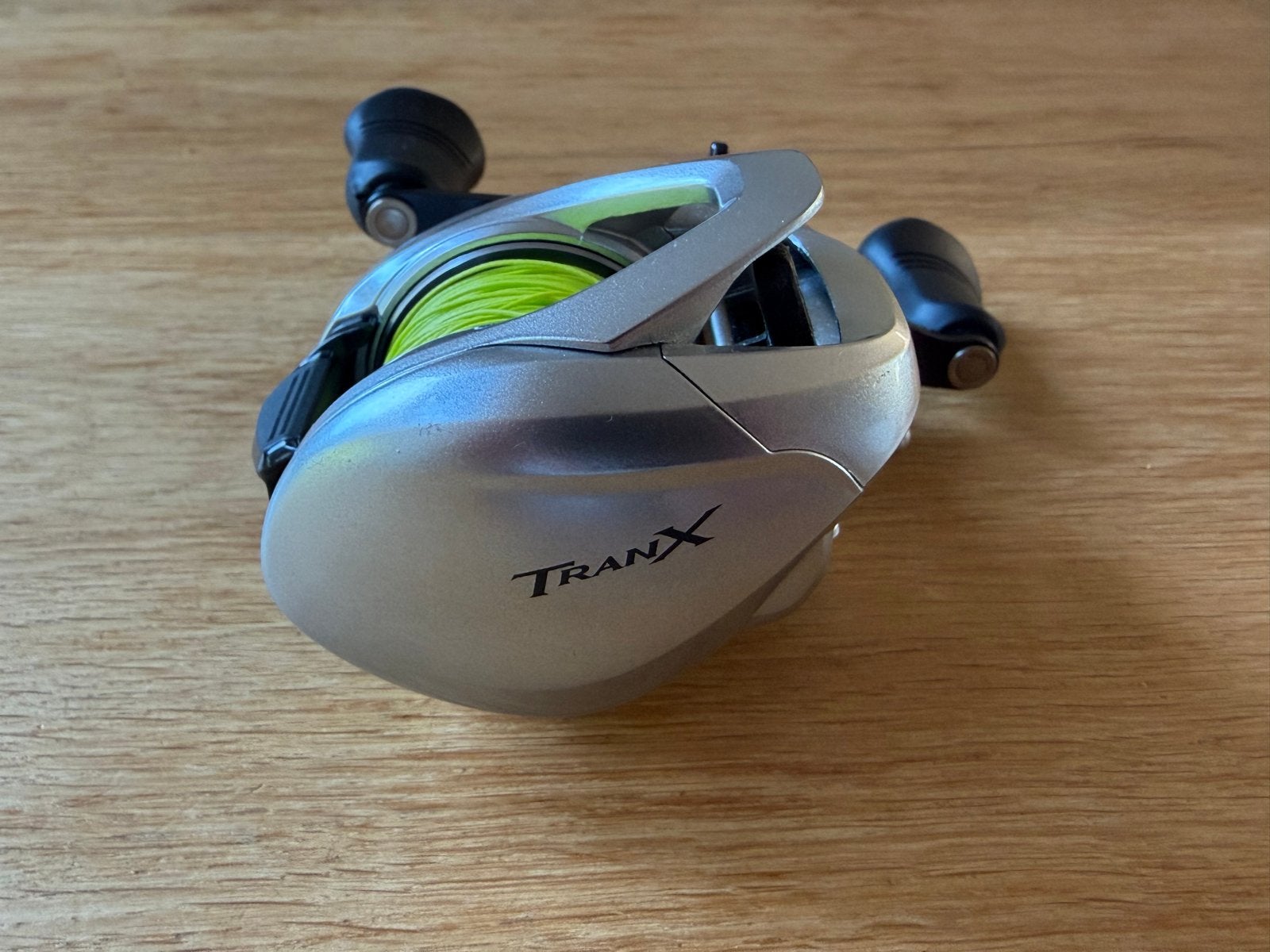 Shimano TranX 301 Baitcaster Reel - Zo goed als nieuw, Watersport en Boten, Hengelsport | Roofvissen, Ophalen of Verzenden, Zo goed als nieuw