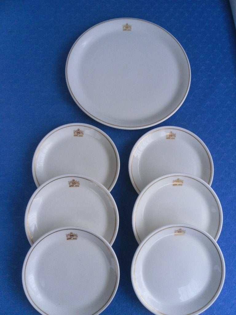 6 KLEINE BORDJES + 1 X GROOT ROYAL DOULTON BRITISCH AIRWAYS, Ophalen of Verzenden, Zo goed als nieuw, Bord(en), Overige stijlen