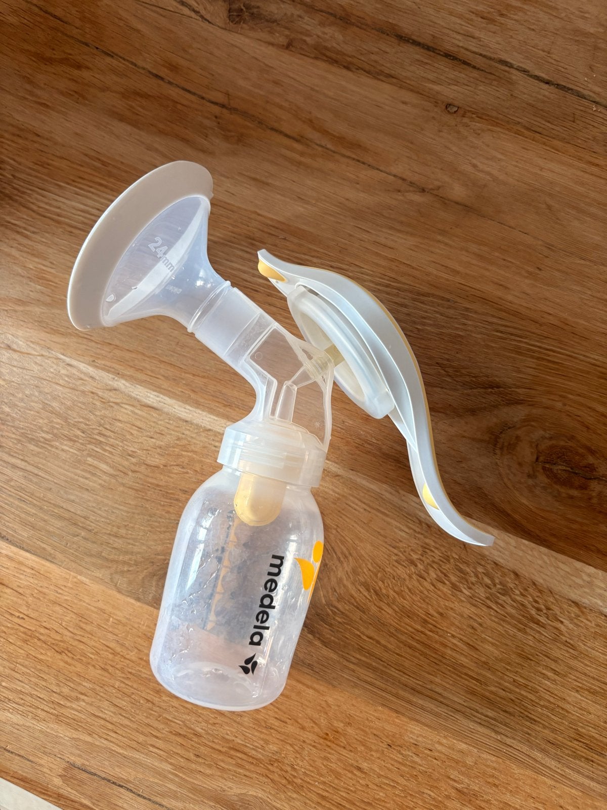 Medela handkolf, Kinderen en Baby's, Babyvoeding en Toebehoren, Ophalen, Gebruikt, Medela, Borstkolf