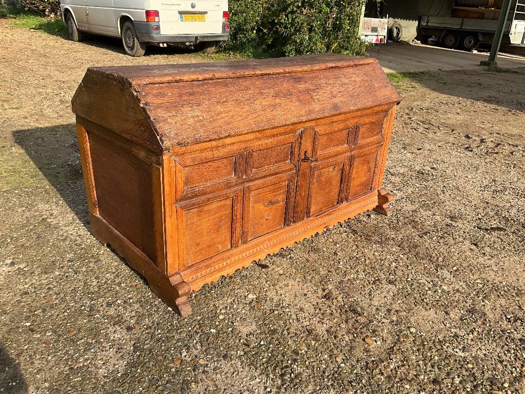 antieke eikenhouten kist, Ophalen, Gebruikt, 100 tot 150 cm, Eikenhout