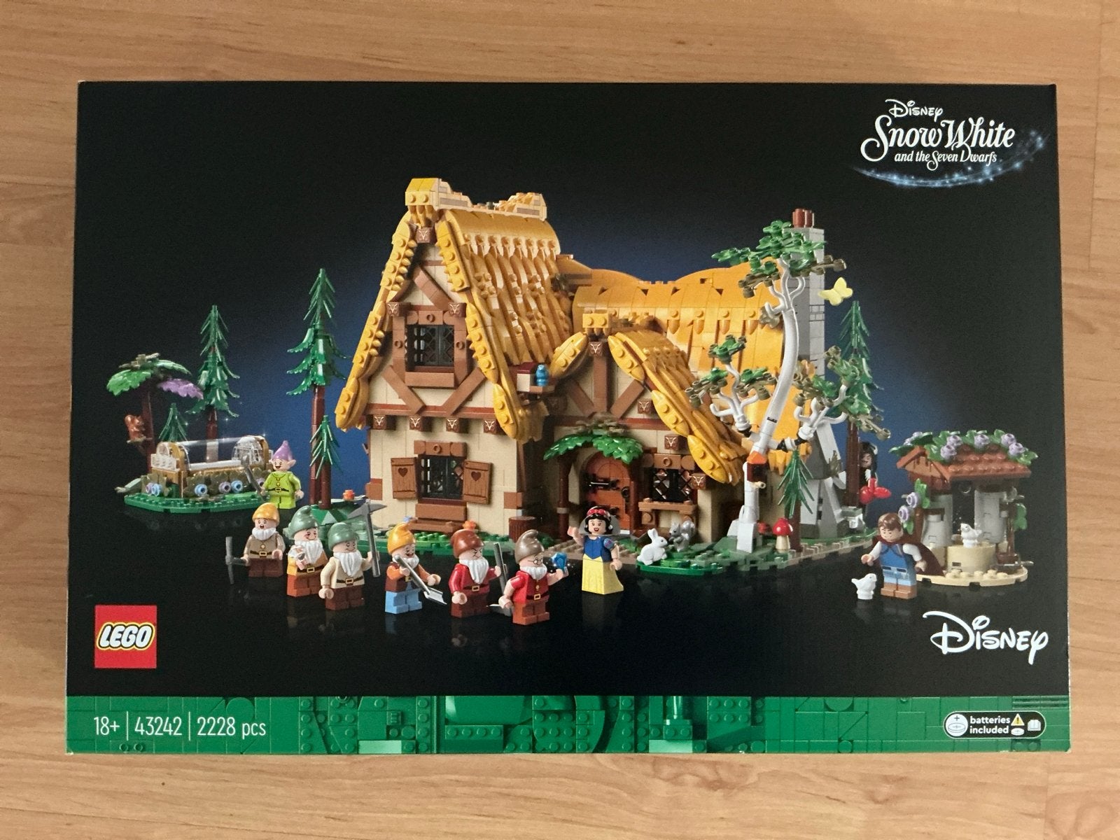 Lego 43242 Sneeuwwitje en de Zeven Dwergen Huis NIEUW, Lego, Nieuw, Ophalen of Verzenden, Disney