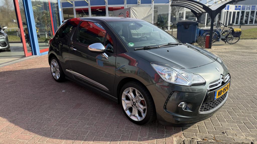 Citroen DS3 1.6 THP Sport Chic, Auto's, Citroën, Euro 5, Gebruikt, 4 cilinders, 49 €/maand