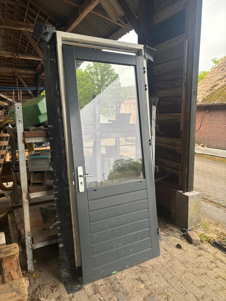 Achterdeur en kozijn 232,5 x 95,5cm (DTS dorpel), Gebruikt, Deurkozijn, Inclusief glas, 225 cm of meer