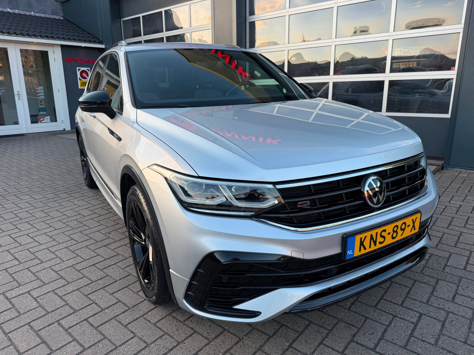 Volkswagen TIGUAN 1.5 TSI R-Line Business+/ ACC / Black Pack, Auto's, Volkswagen, 1441 kg, 15 km/l, 4 cilinders, 150 pk