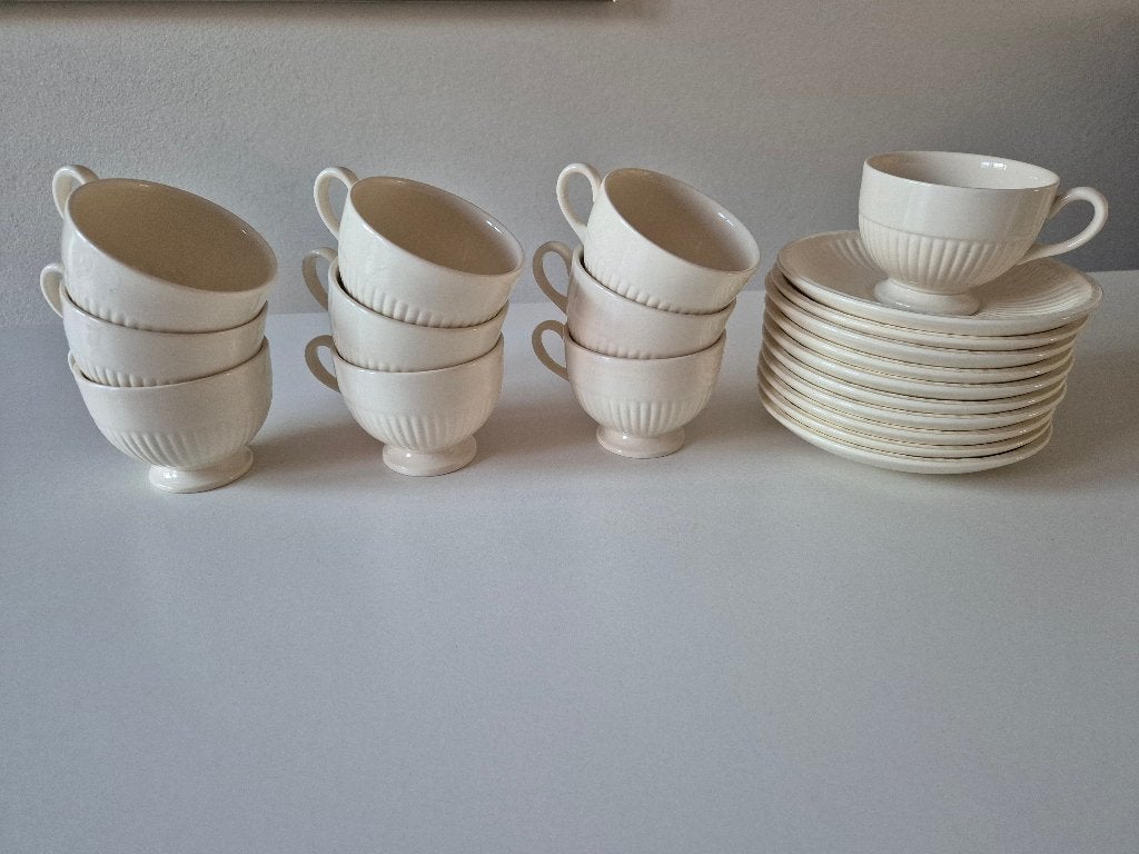 Wedgwood Edme 10x kop & schotel met Portland-stempel, Huis en Inrichting, Keuken | Servies, Ophalen of Verzenden, Zo goed als nieuw