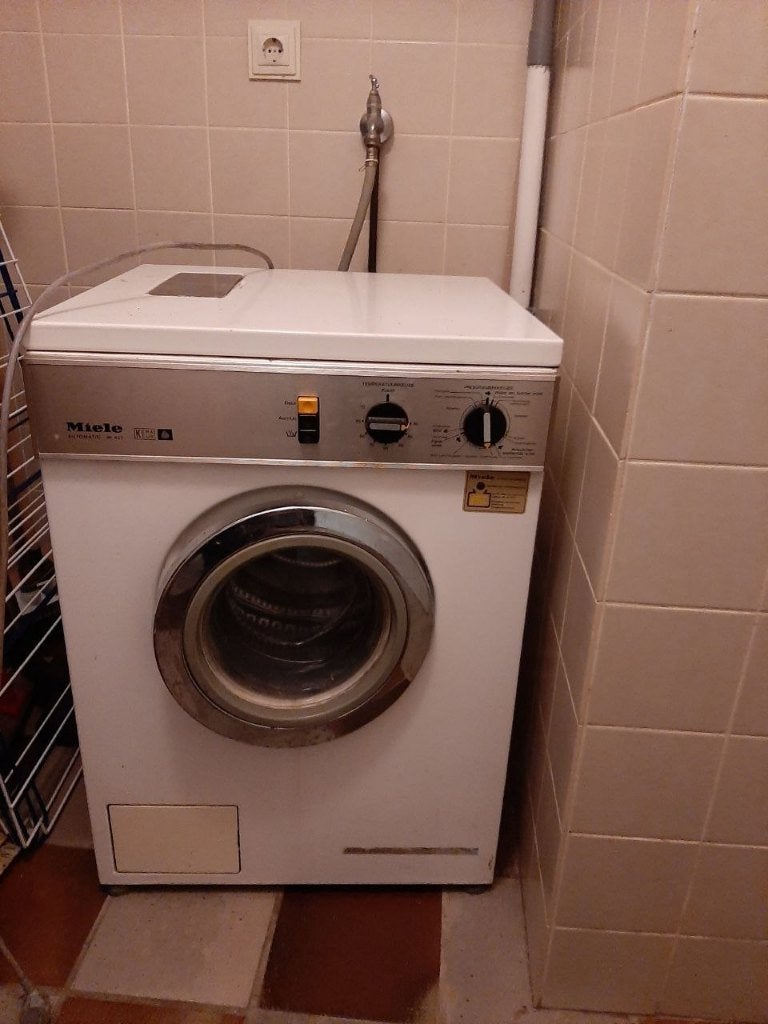 Oude retro Miele W 425 wasmachine, Ophalen, Gebruikt, 4 tot 6 kg, 1600 toeren of meer