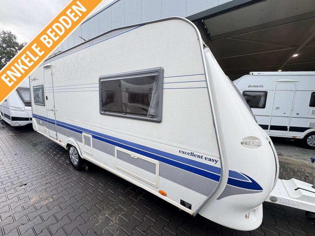 Hobby Excellent Easy 540 UL / aparte bedden / voortent/mover, Rondzit, Hobby, Bedrijf, 5 tot 6 meter
