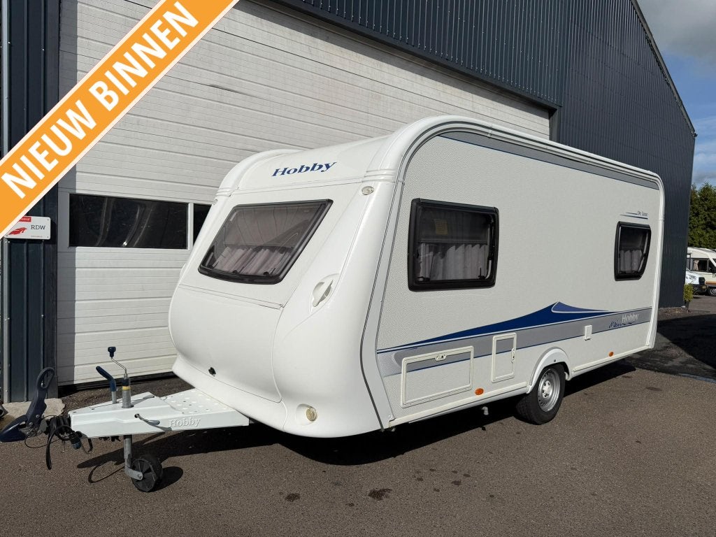 Hobby De Luxe 455 UF + voortent + luifel, Kluisje, Rondzit, Hobby, Bedrijf