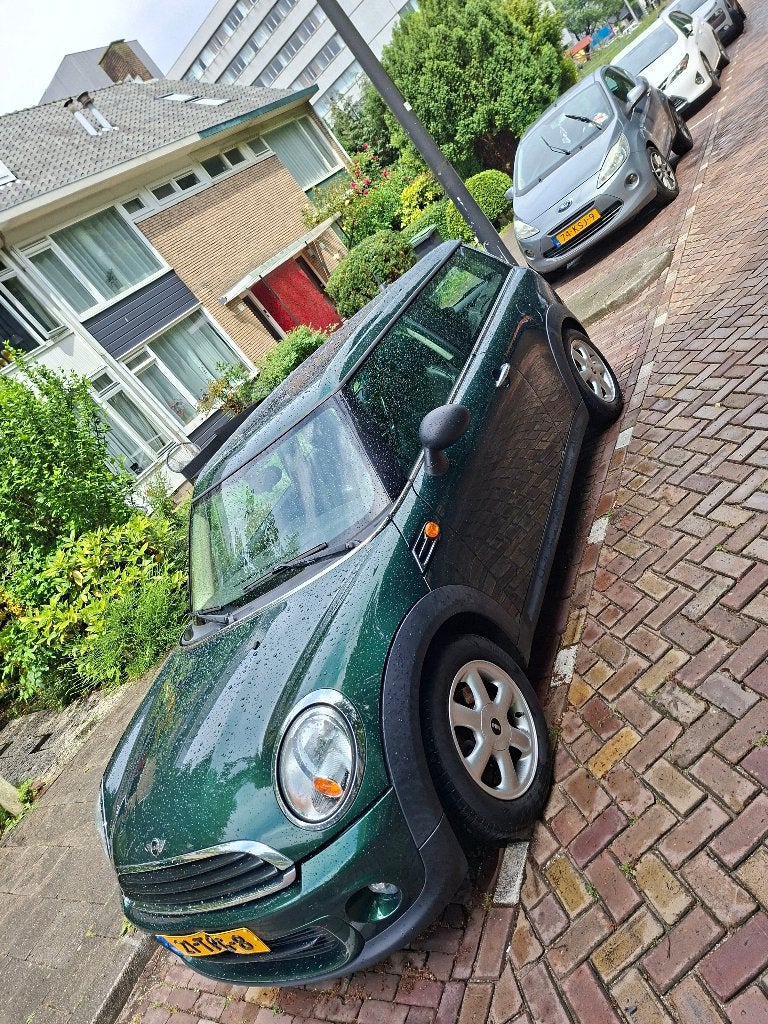 Mini Clubman 1.6 ONE 2012 Groen, Auto's, Voorwielaandrijving, 4 cilinders, 4 stoelen, 49 €/maand