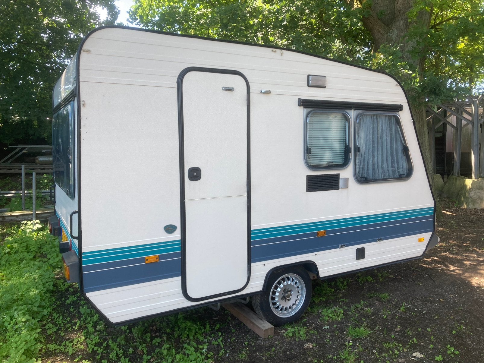 Adria caravan, Treinzit, 750 - 1000 kg, Particulier, Adria