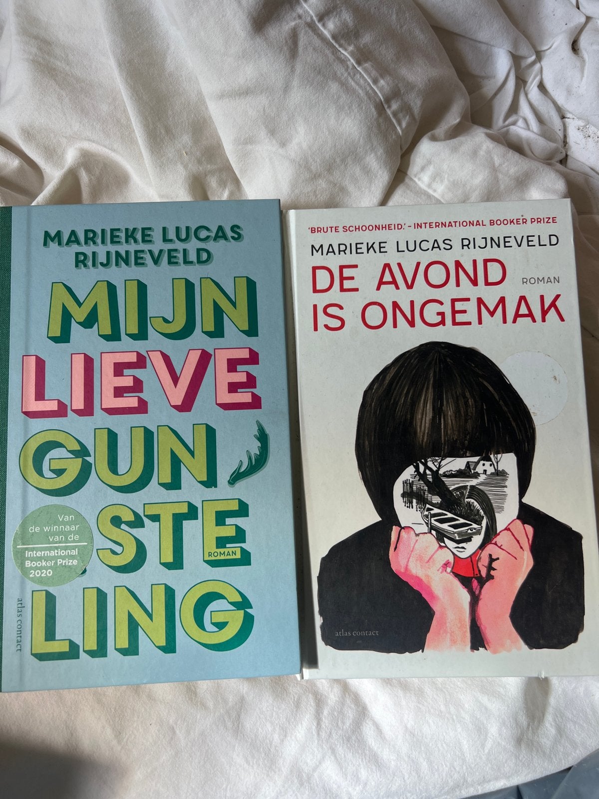 Marieke Lucas Rijneveld - Mijn Lieve Gunsteling & De Avond I, Boeken, Romans, Zo goed als nieuw, Nederland, Ophalen of Verzenden