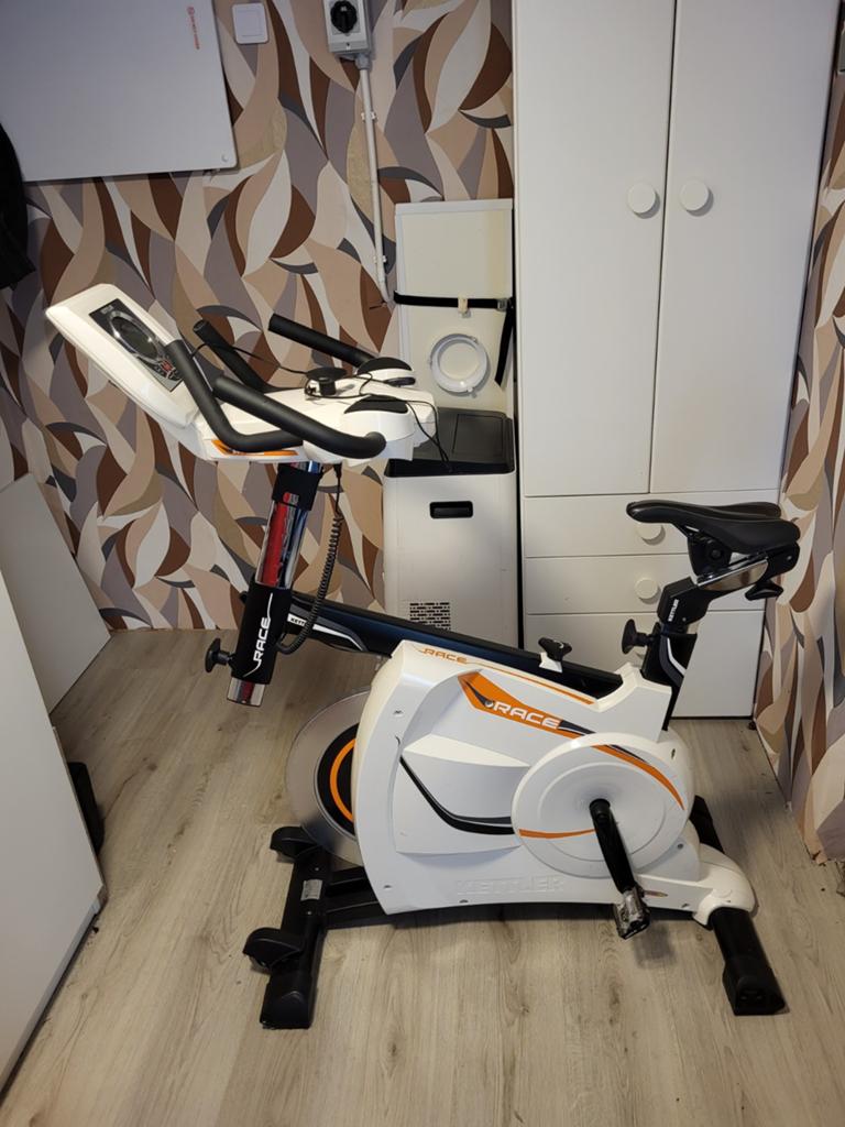 Kettler Race Hometrainer - Zo goed als nieuw, Ophalen, Zo goed als nieuw, Benen, Hometrainer