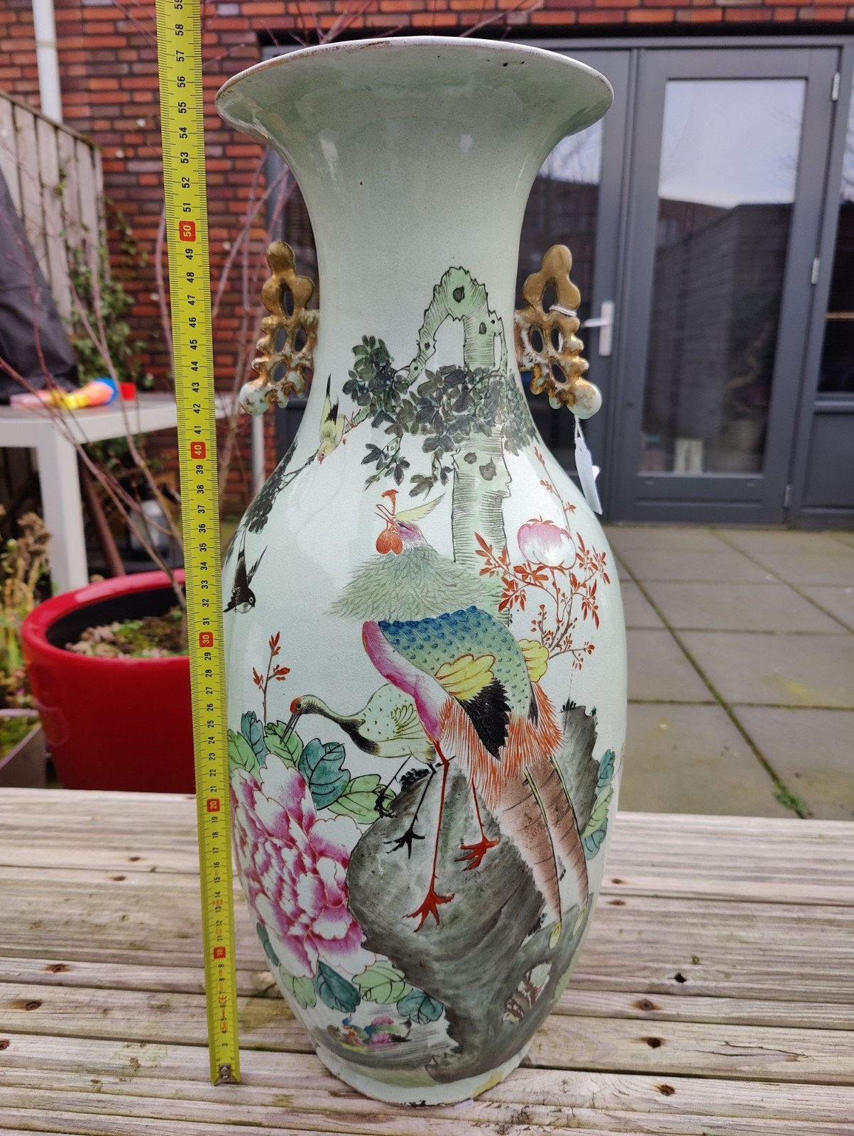 Grote Chinese vaas met handgeschilderde decoratie, Antiek en Kunst, Antiek | Vazen, Ophalen of Verzenden