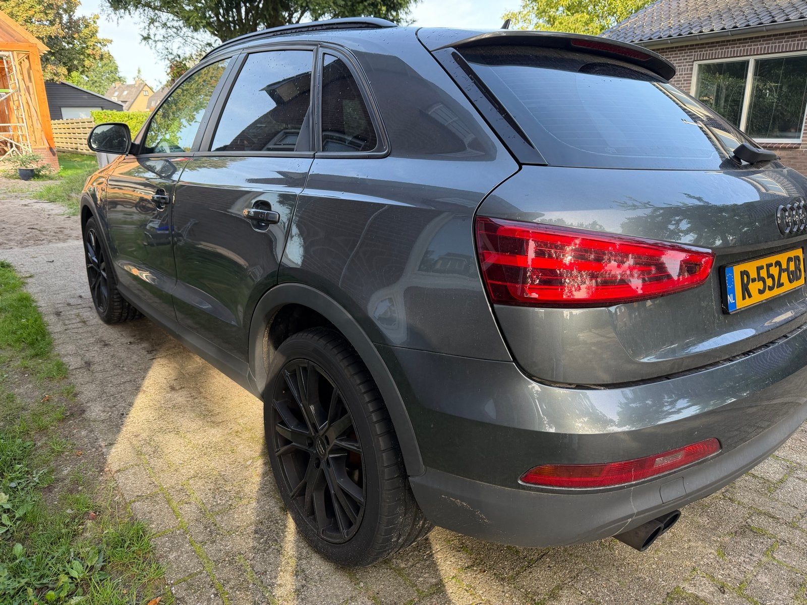 Audi Q3 2.0TFSI Quattro 125KW 2012 Grijs grijs 250 PK, Auto's, 1800 kg, Zwart, 4 cilinders, 1984 cc