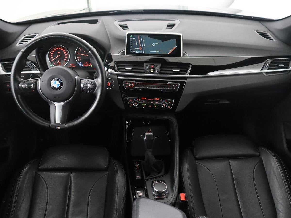 Foto 3 van BMW X1 xDrive20i Centennial High Executive M-Sport | LED | H