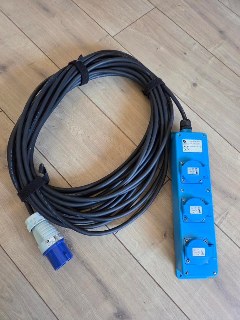 Verlengsnoer 20m met eurostekker voor camping, Ophalen of Verzenden, Zo goed als nieuw
