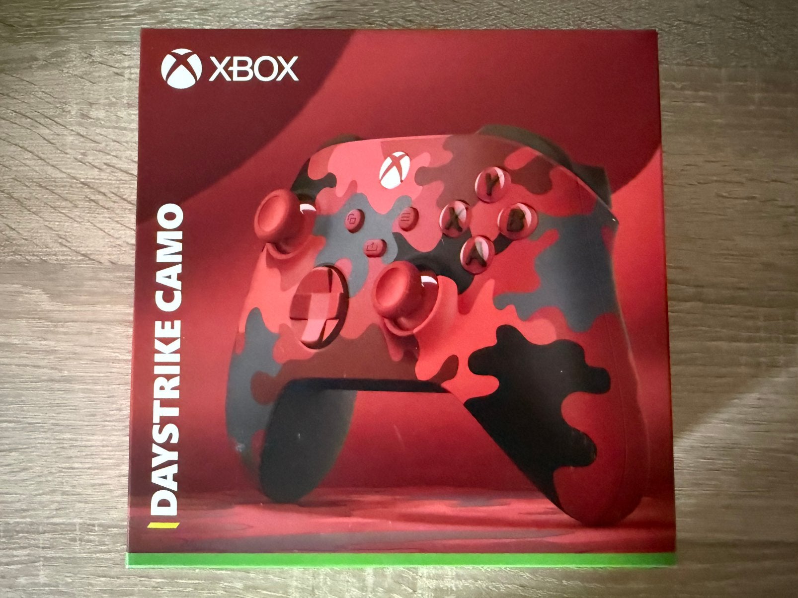 Xbox controller daystrike camo (nieuw), Xbox One, Ophalen of Verzenden, Zo goed als nieuw, Controller