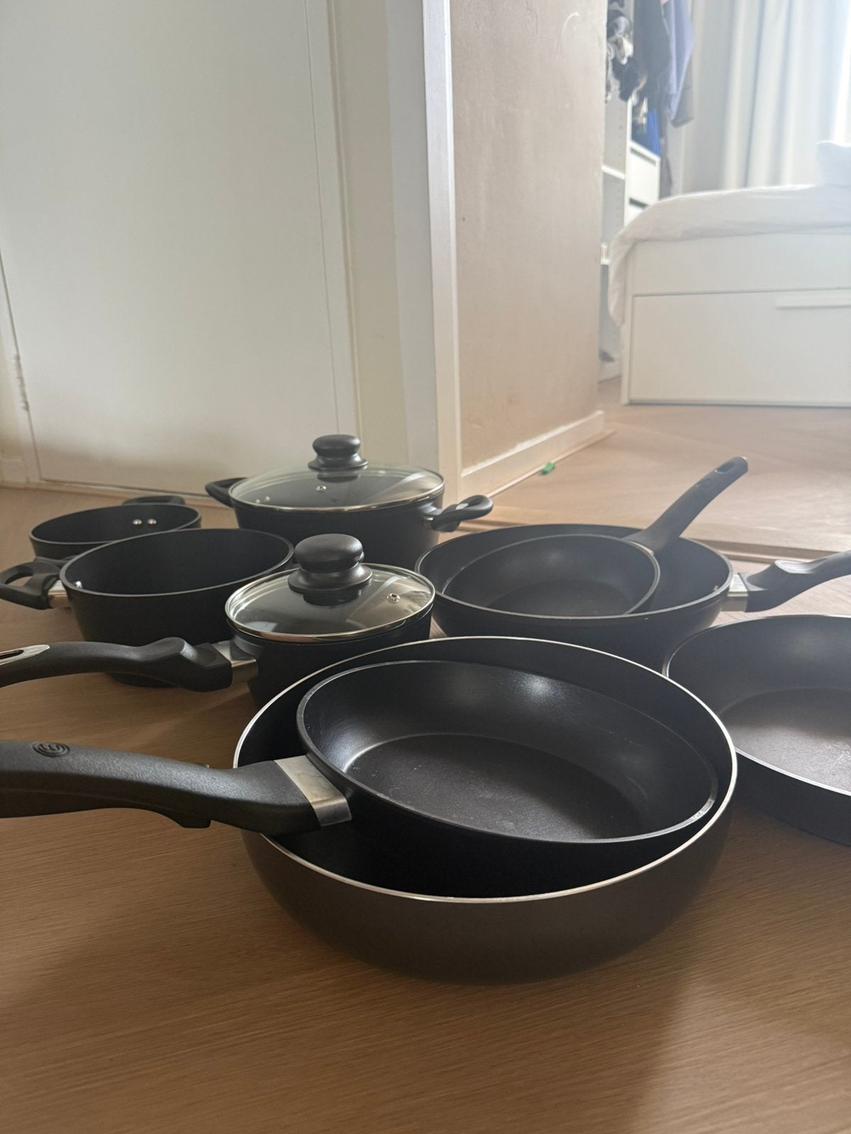 Pannenset, Huis en Inrichting, Keuken | Potten en Pannen, Ophalen, Zo goed als nieuw, Rvs, Pannenset