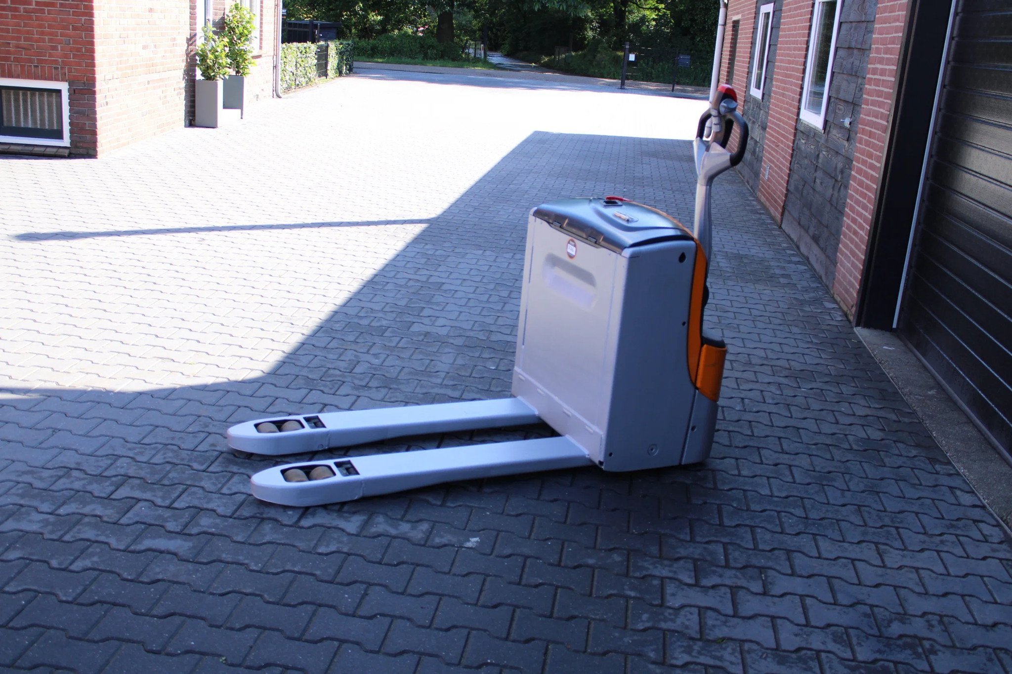 Still exu20 palletwagen elektrische 506 uur (bj 2015), Zakelijke goederen, Machines en Bouw | Heftrucks en Intern transport, 2000 tot 3000 kg
