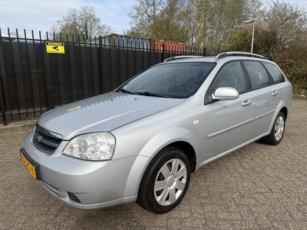 Chevrolet Nubira Station Wagon 1.6-16V Spirit Limited Editio, Auto's, Chevrolet, Stof, Gebruikt, 4 cilinders, 610 kg