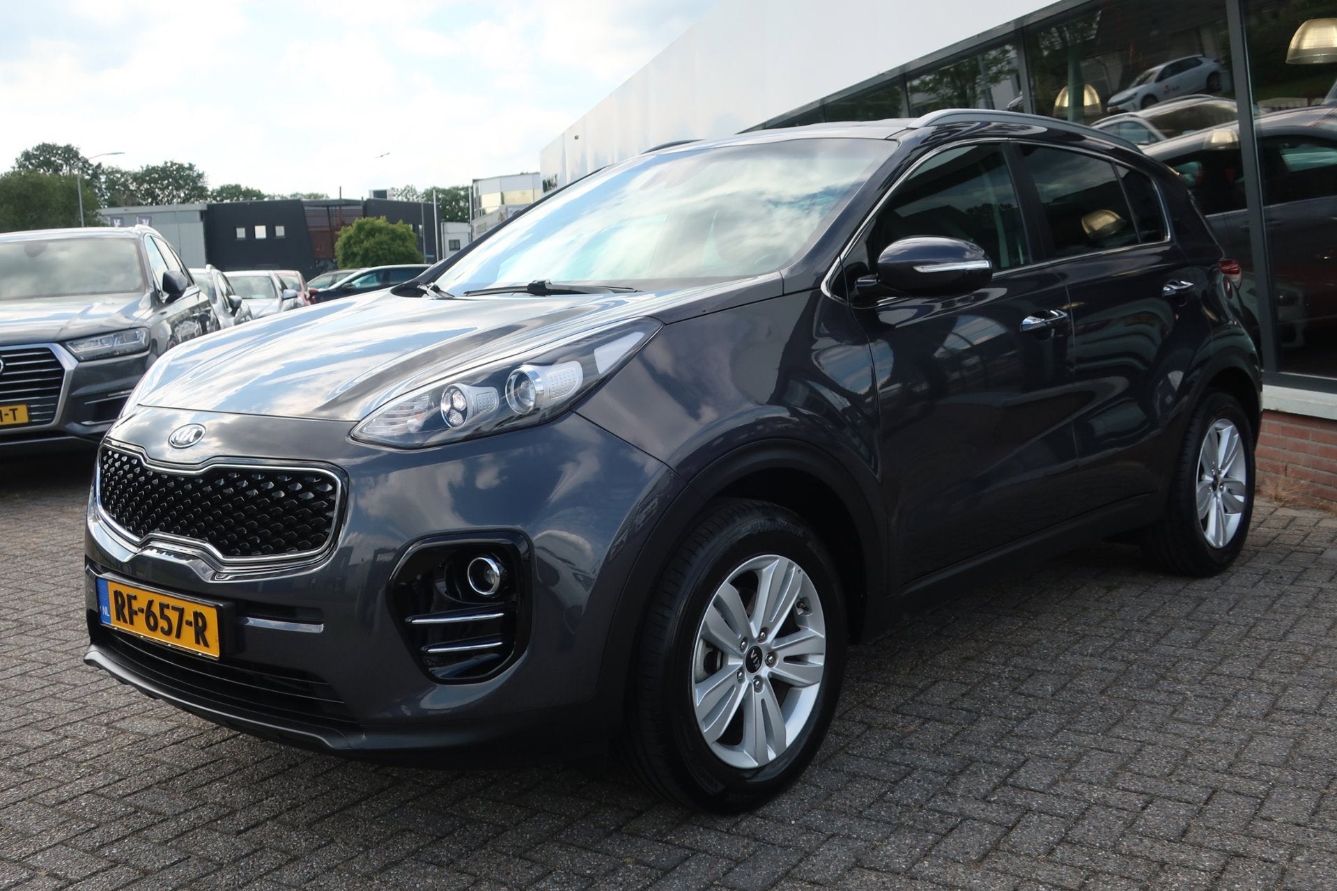 Kia Sportage 1.6 GDI DynamicLine 2e EIG_LED_NAVI_CRUIS_CAM_N, Voorwielaandrijving, Stof, Gebruikt, 4 cilinders