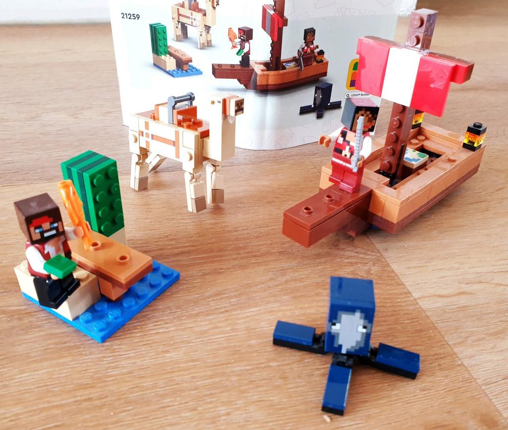 LEGO Minecraft set 21259 – De Piratenschipreis (Compleet!), Ophalen of Verzenden
