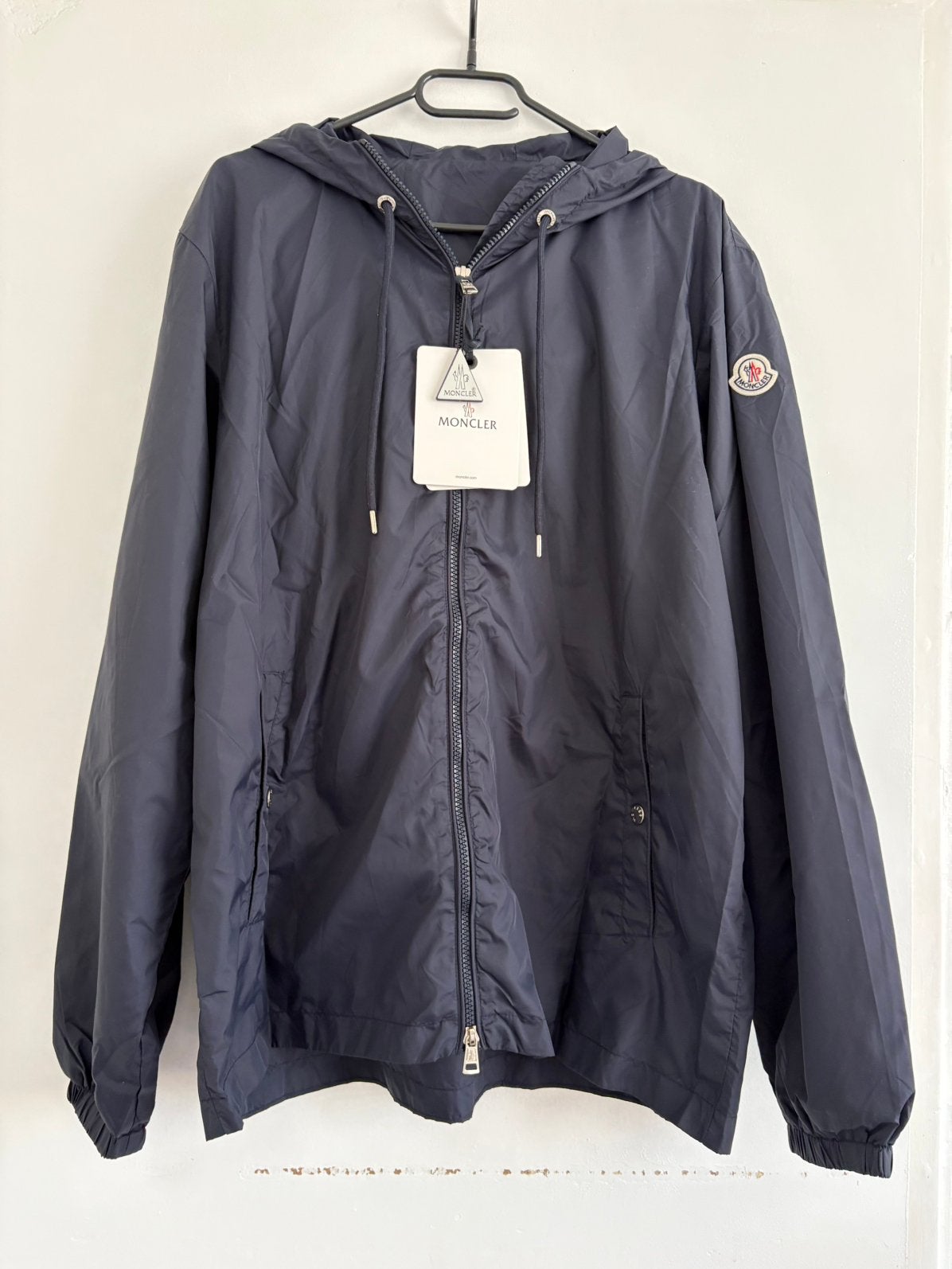Moncler zomer jas nieuw, Ophalen of Verzenden, Nieuw, Maat 56/58 (XL), Paars
