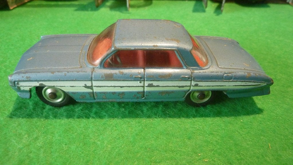 Corgi Toys Oldsmobiel super 88, Hobby en Vrije tijd, Ophalen of Verzenden, Gebruikt, Auto, Corgi