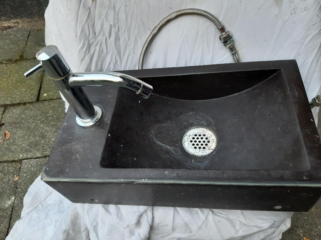 Fonteinset Werner L'aqua Hardsteen, Geborsteld nikkel kraan, Ophalen, Gebruikt, 50 tot 100 cm, Minder dan 100 cm