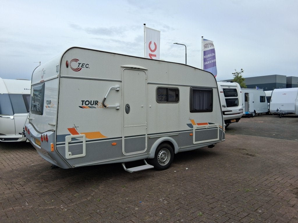 TEC Tour Live 400DB Met voortent en fietsenrek, zondag open, Caravans en Kamperen, T.E.C., Bedrijf, Treinzit, 750 - 1000 kg