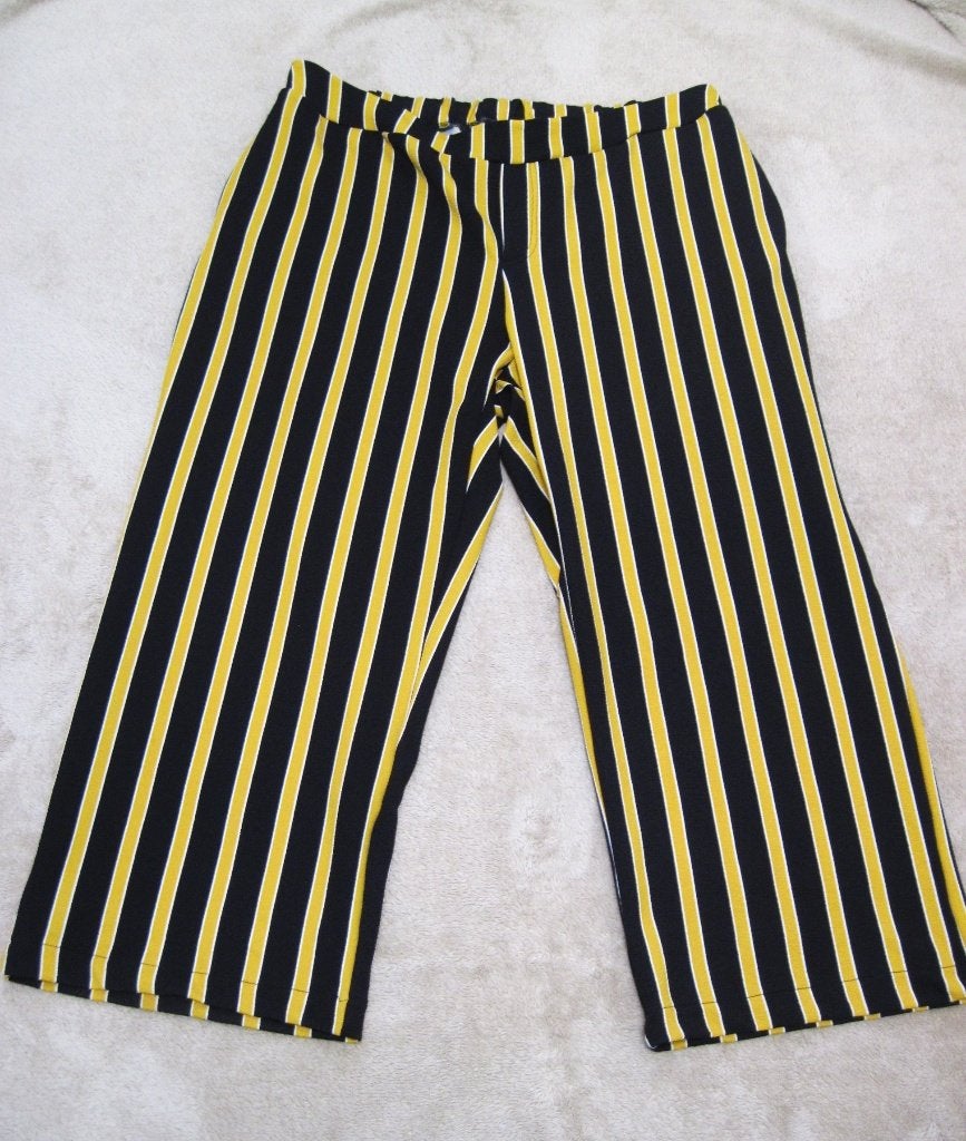 g1  MOOIE DAMES BROEK van LADIES+SIZE  Maat:46/48, Kleding | Dames, Ophalen of Verzenden, Zo goed als nieuw, Overige kleuren, Broek of Spijkerbroek