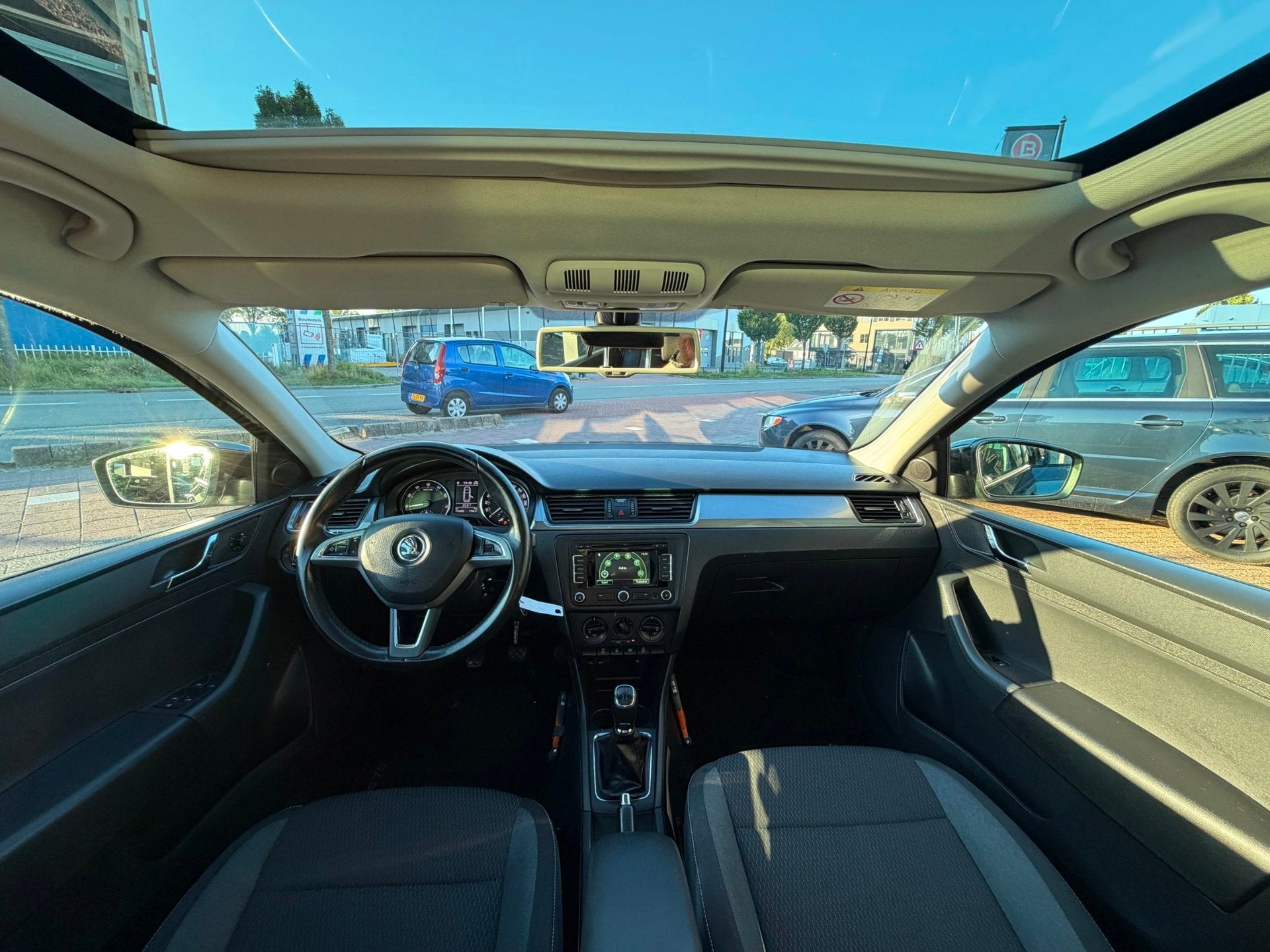 Skoda Rapid Spaceback 1.2 TSI Greentech Style Edition PANO, Auto's, Voorwielaandrijving, 4 cilinders, Origineel Nederlands, Bedrijf