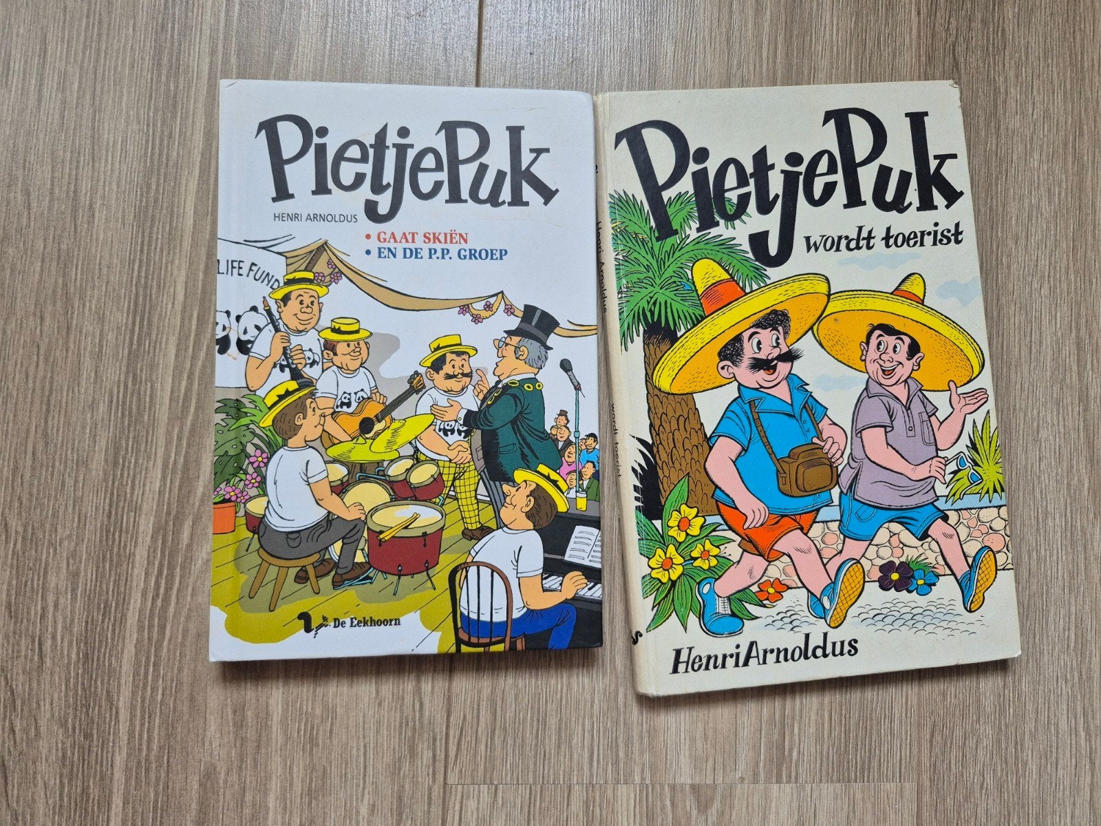 Pietje Puk boeken - Wordt toerist & Gaat skiën, Boeken, Ophalen of Verzenden, Gelezen, Henri Arnoldus, Fictie algemeen